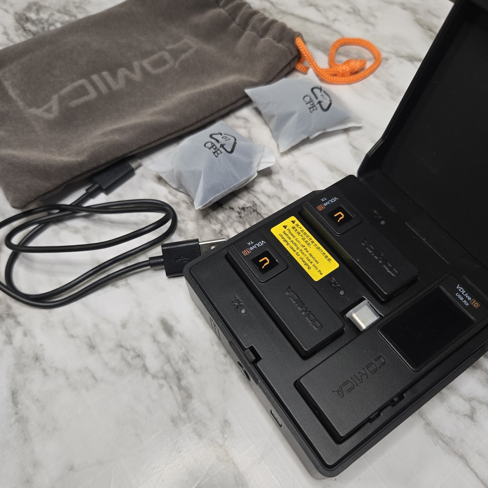 Comica Wireless Microphone System